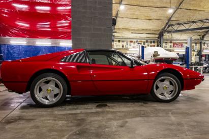 ferrari 308 gts 1