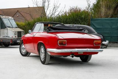 AR giulia 1600