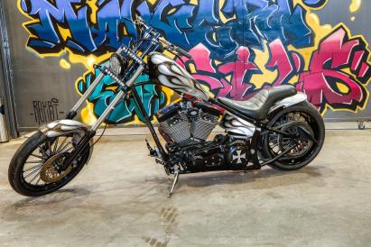 Moto seb gris