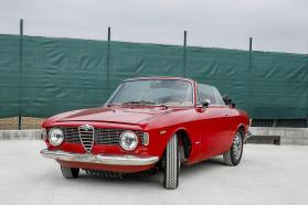 AR Giulia 1600